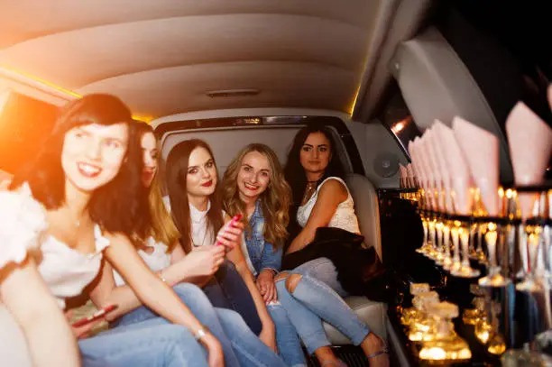 Luxury limousine service by www.transportmovementhub.pro showcasing satisfied customers enjoying memorable experiences.